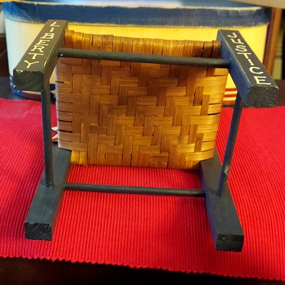 Set of Two Americana Chairs - Picture 9 of 10